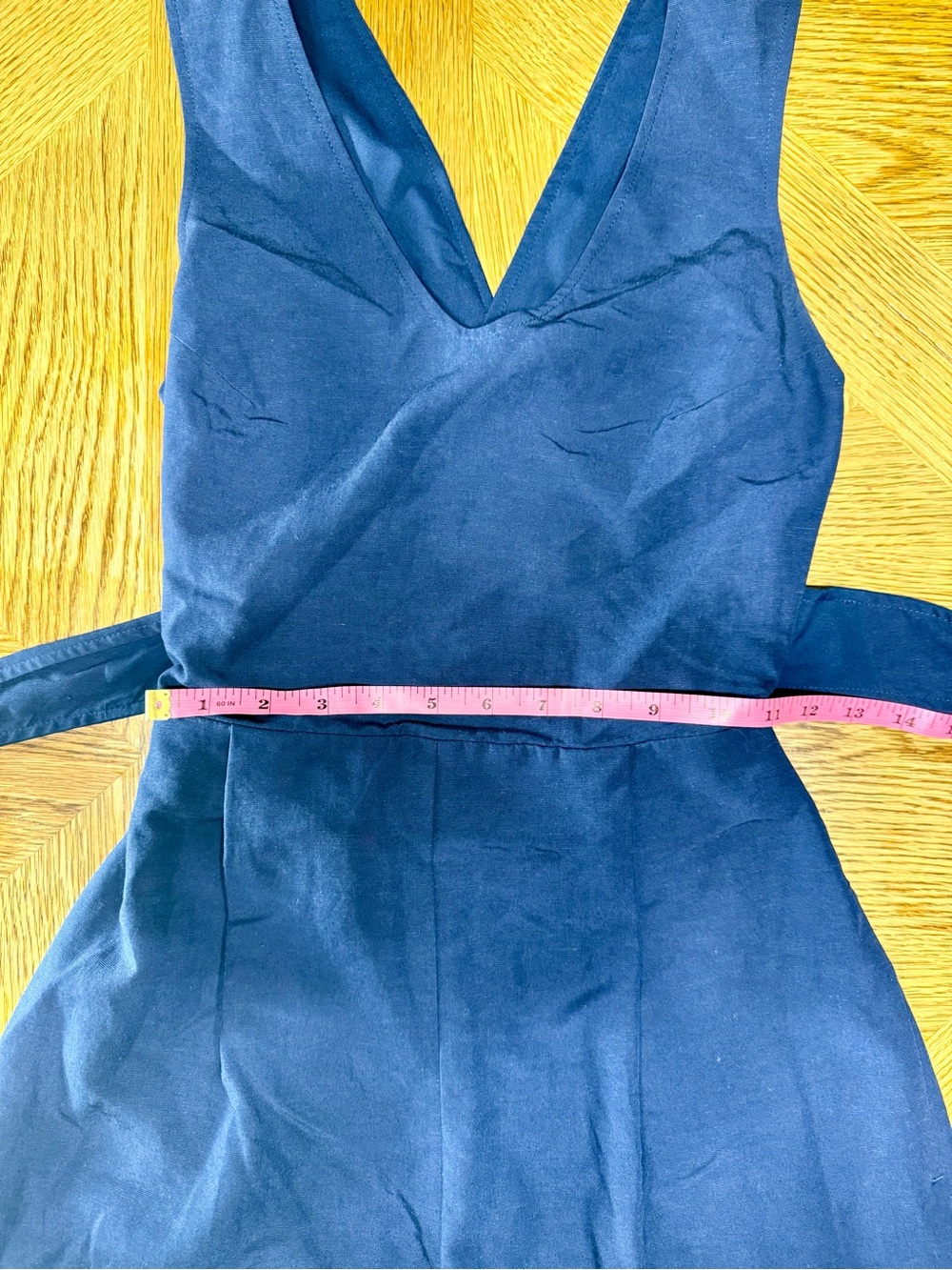 Club Monaco NWT V-Neck crisscross back Sleeveless Romper in Dark Navy - Picture 7 of 7